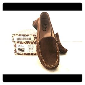 EUC Brown suede driving moccasin